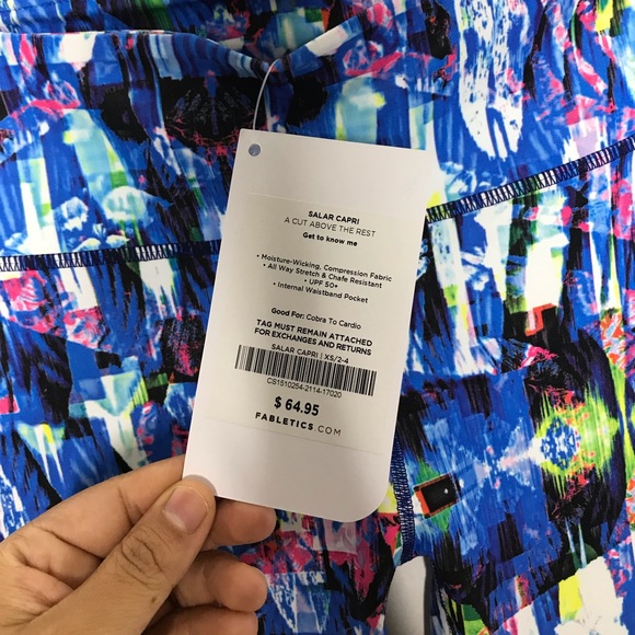 Fabletics Salar Capri “Reef” High Waist Capri XS - Picture 4 of 5